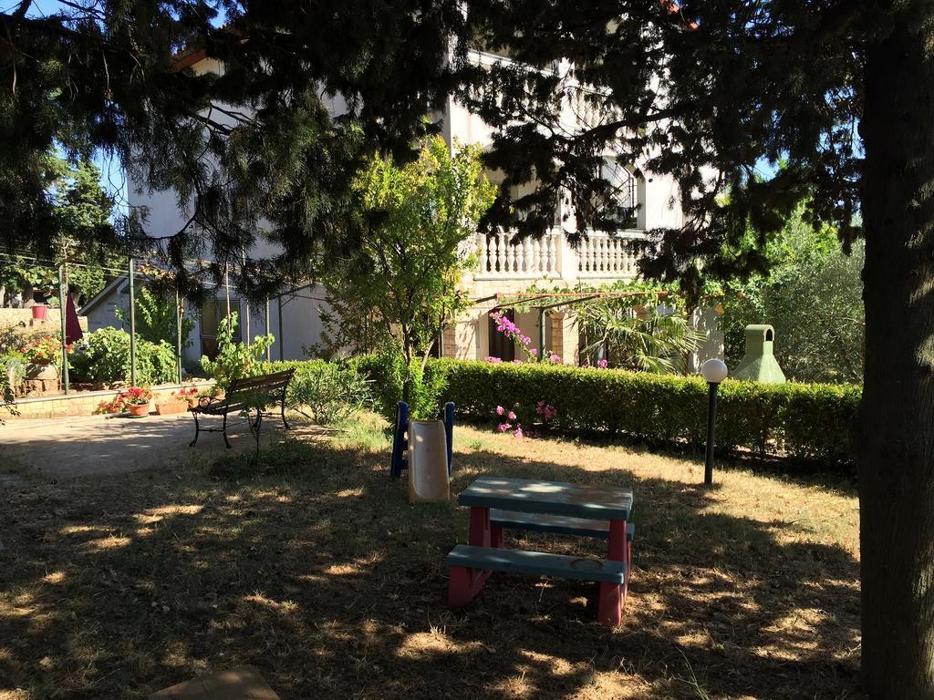 Valeriana Apartment プーラ エクステリア 写真